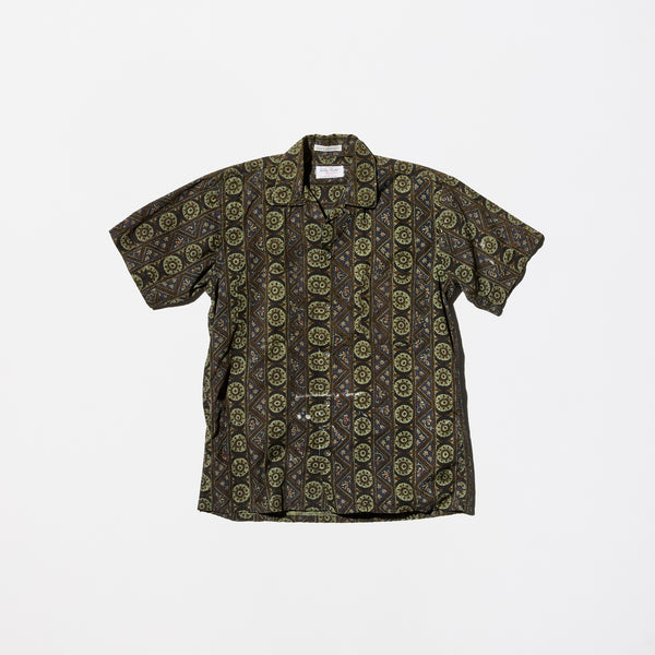 Vintage《Golden Needle》Batik Print Short-sleeve Shirt