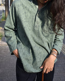 Vintage 1950s《Selected Fabric Custom Styling》All-over "Sword" Print Pullover Shirt