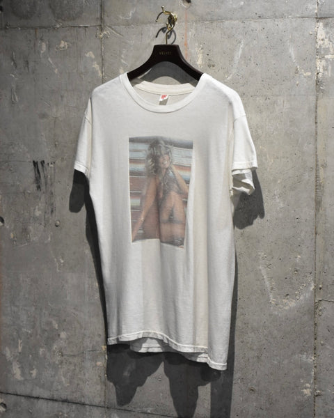 Vintage《Hanes》1970s “Beach Girl” Photo T-shirt