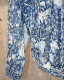 Vintage 1990s《Levi’s》“76506” All-Over Distressed Bleached Denim Jacket
