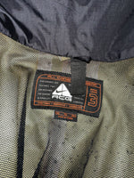 Archive 90s《NIKE ACG》“OUTER LAYER 3” Nylon Shell Jacket